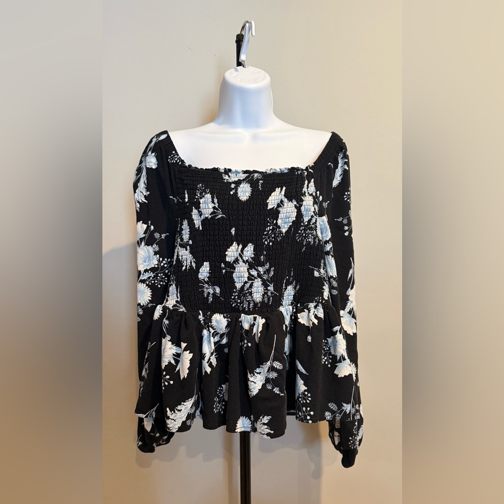 Torrid Black and White Smocked Peplum Blouse with Puff Sleeves